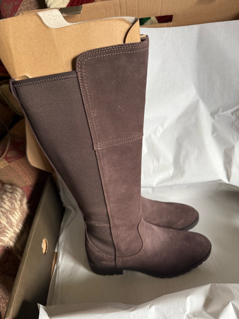 Ariat Sutton Waterproof Suede boots in Chocolate 7 New in Box